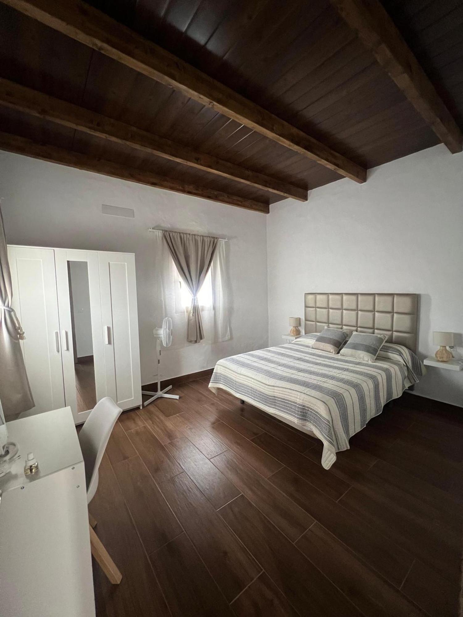 Apartamentos Violante Туйнехе Экстерьер фото
