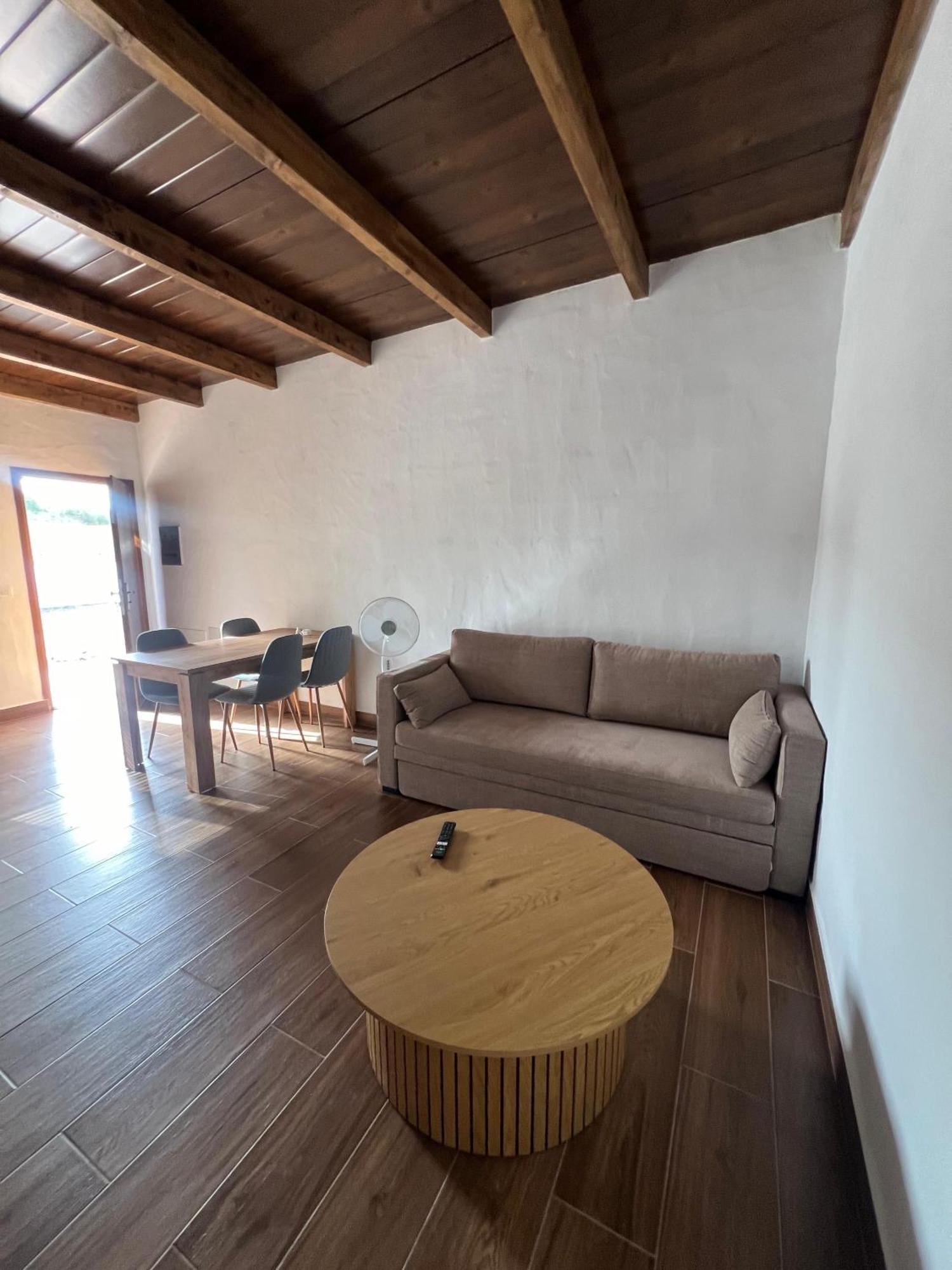 Apartamentos Violante Туйнехе Экстерьер фото