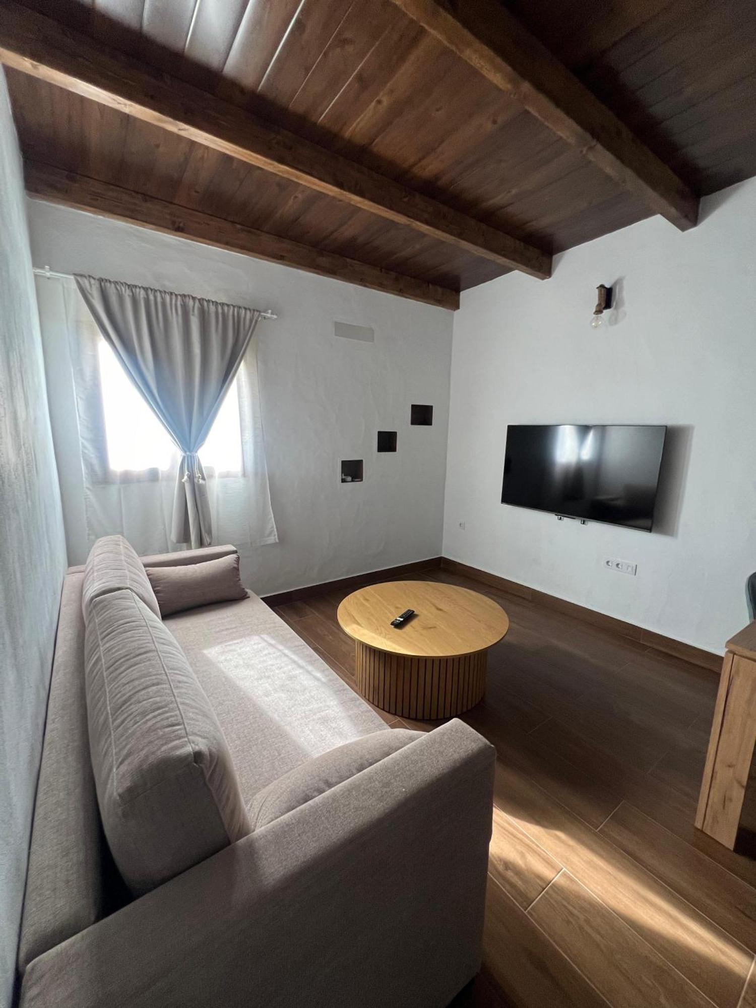 Apartamentos Violante Туйнехе Экстерьер фото