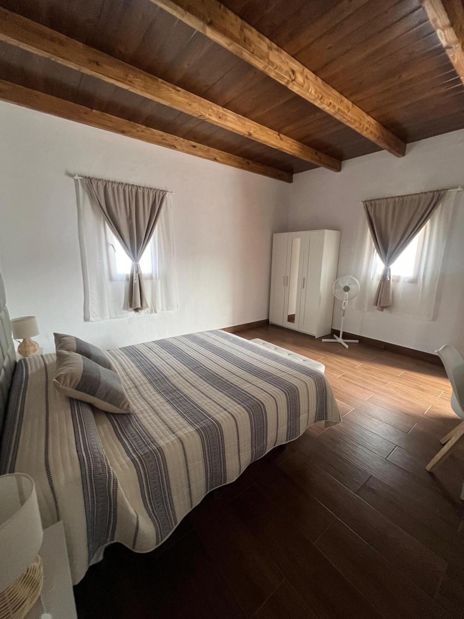 Apartamentos Violante Туйнехе Экстерьер фото